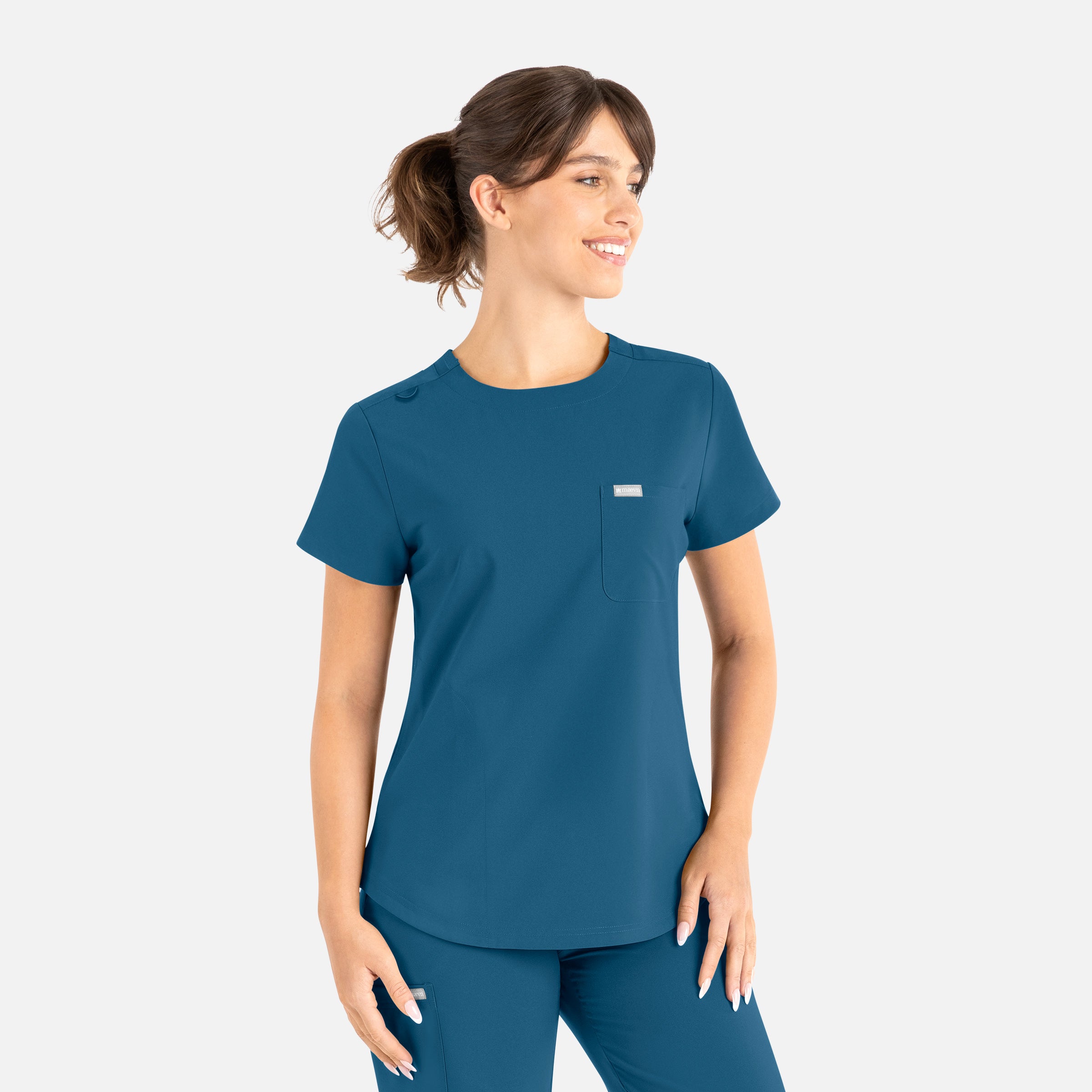 Women’s Tuckable Round Neck Top 5005