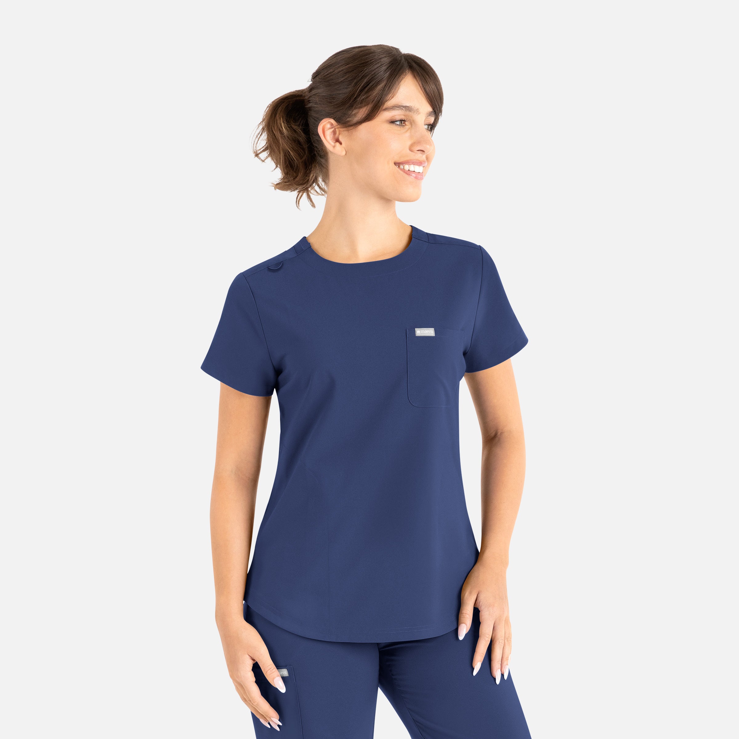 Women’s Tuckable Round Neck Top 5005