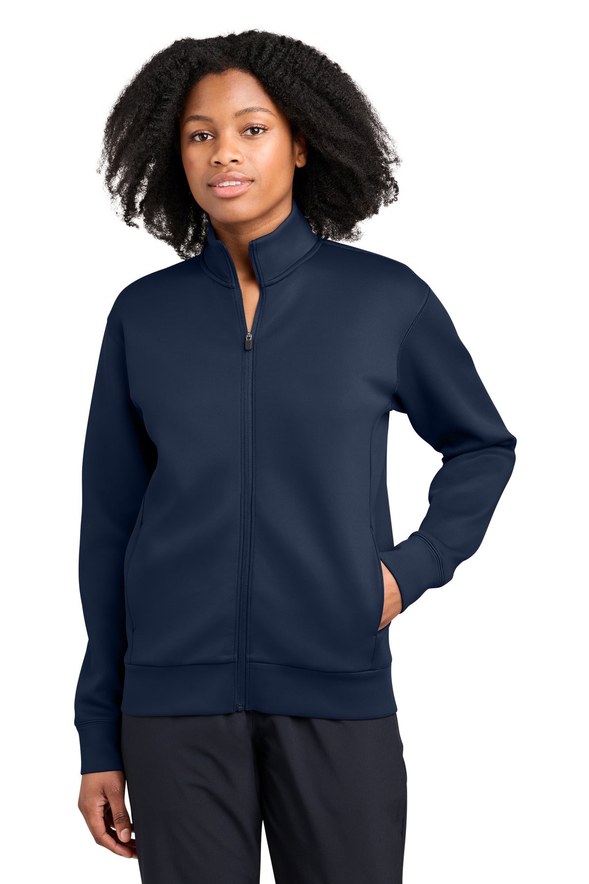 #color_true navy