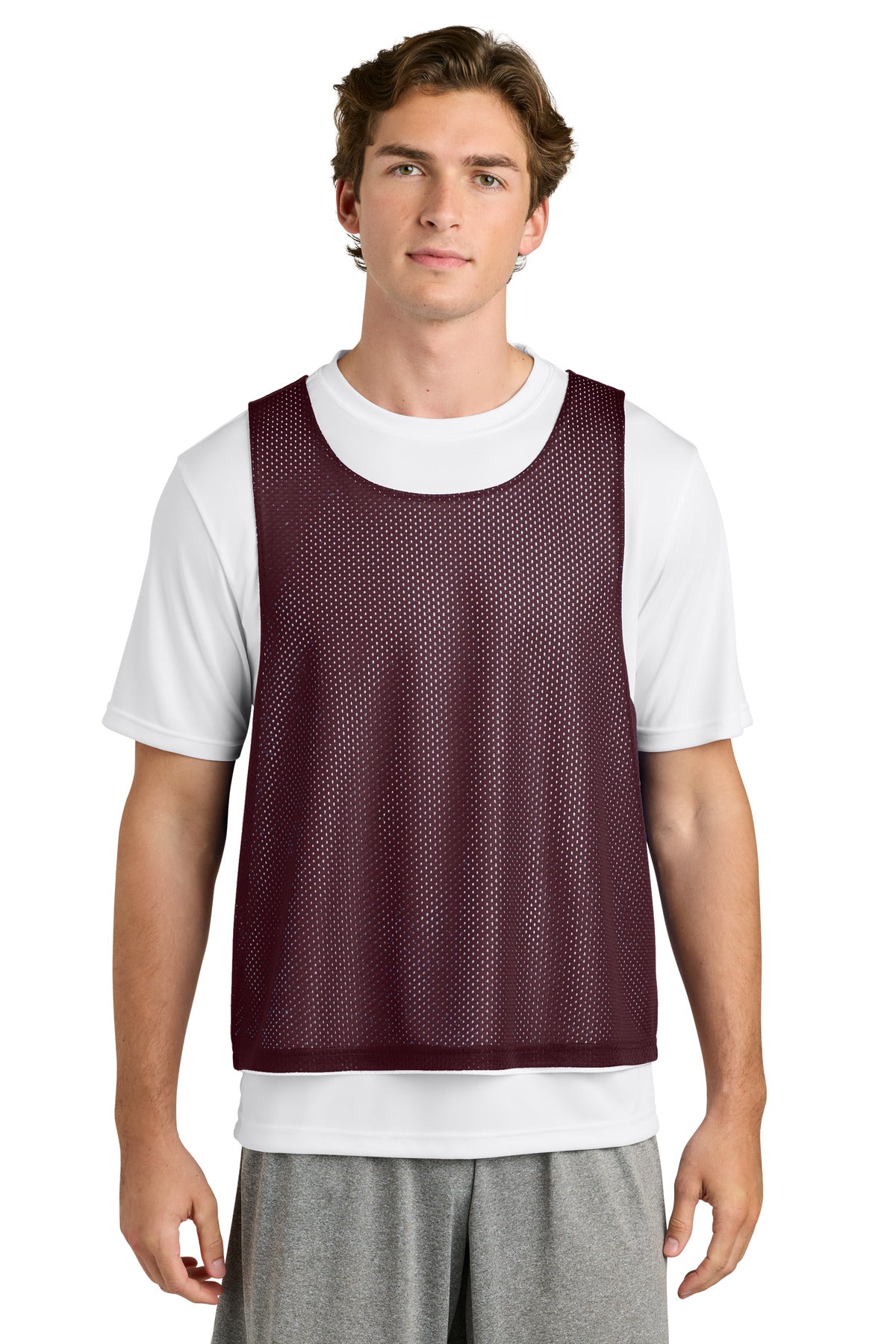 #color_maroon/ white